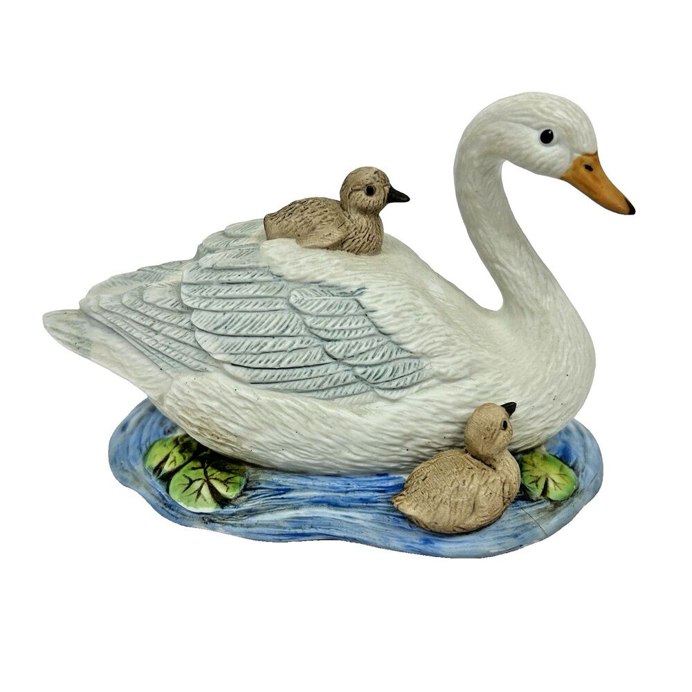 Vintage Home Interiors Homco Swan and Babies Porcelain Figurine # 1467